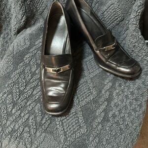 Nine West dress shoes